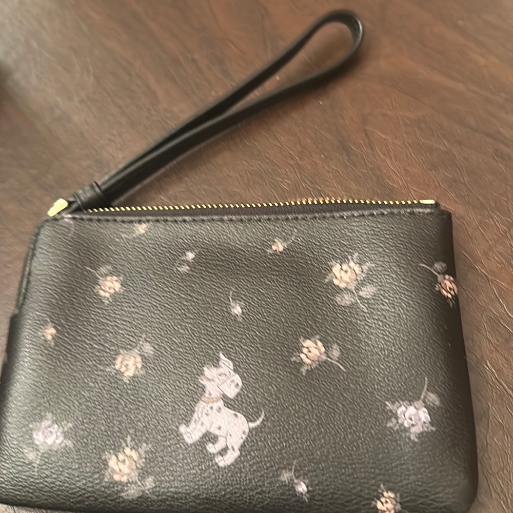 Coach Disney NWT RARE-SOLD OUT in stores Dalmatian wristlet.